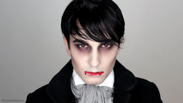 vampire halloween makeup